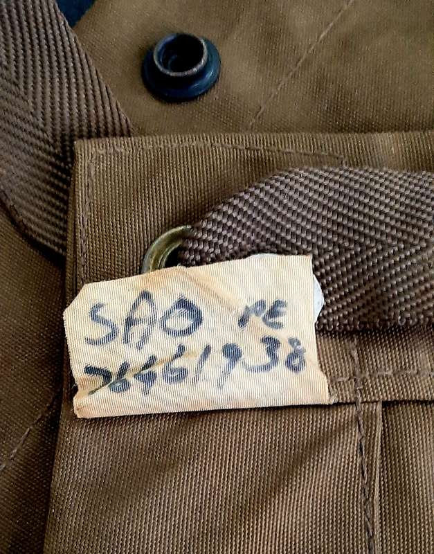 Border War: 1970s SADF Nutria Groundsheet / Shelter Half w/ fittings(1.8 m x 1m).