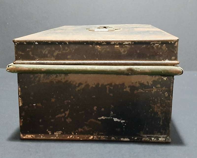 1930s Barclay's Bank South Africa: Metal Currency Storage Box w/ Internal Shelf Segment (31cmx19cm)