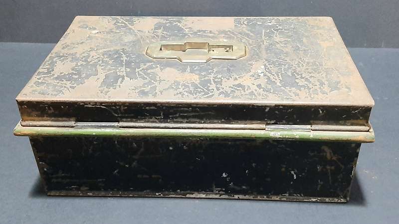 1930s Barclay's Bank South Africa: Metal Currency Storage Box w/ Internal Shelf Segment (31cmx19cm)