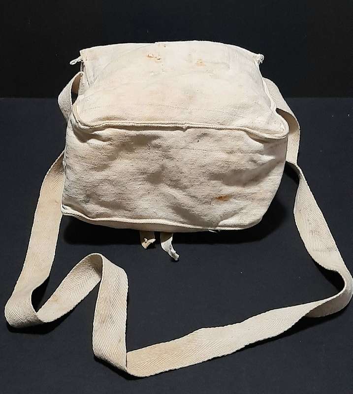 RARE: WW2 UDF Medic's 10-Man First Field Aid Webbing Bag w/ Sling (USED).