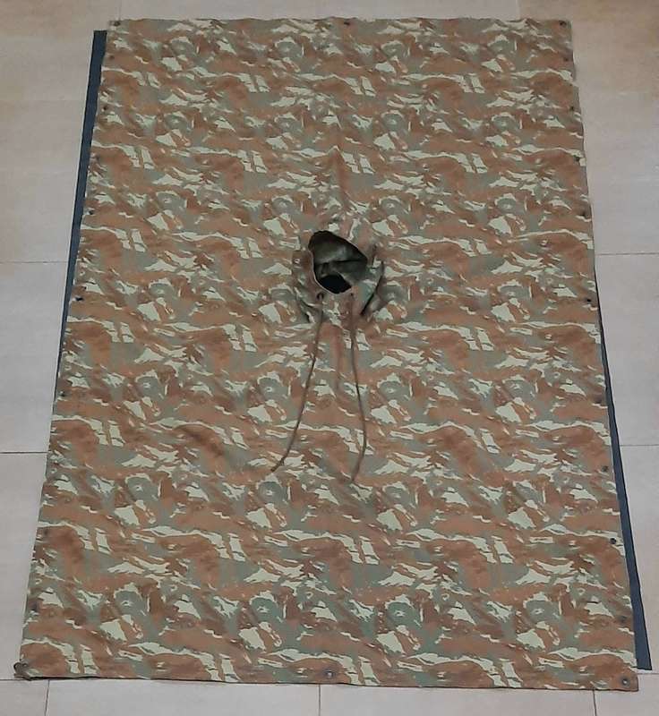 RARE: Border War 1980s - SADF 32 Battalion Camouflage Poncho/ Groundsheet w/ Hood (Specifico).