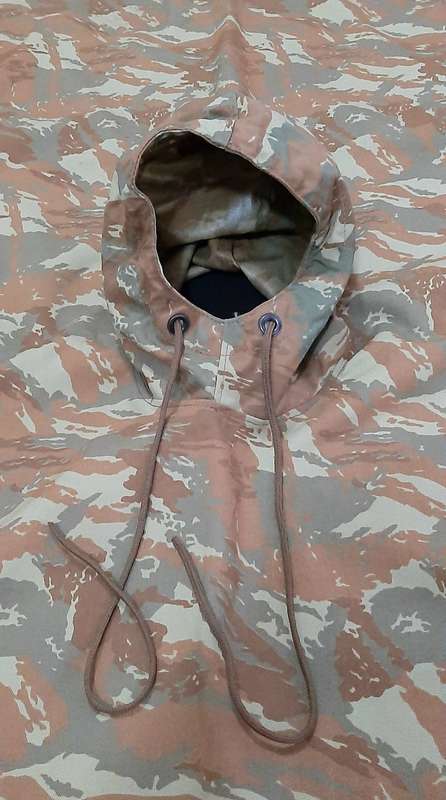 RARE: Border War 1980s - SADF 32 Battalion Camouflage Poncho/ Groundsheet w/ Hood (Specifico).