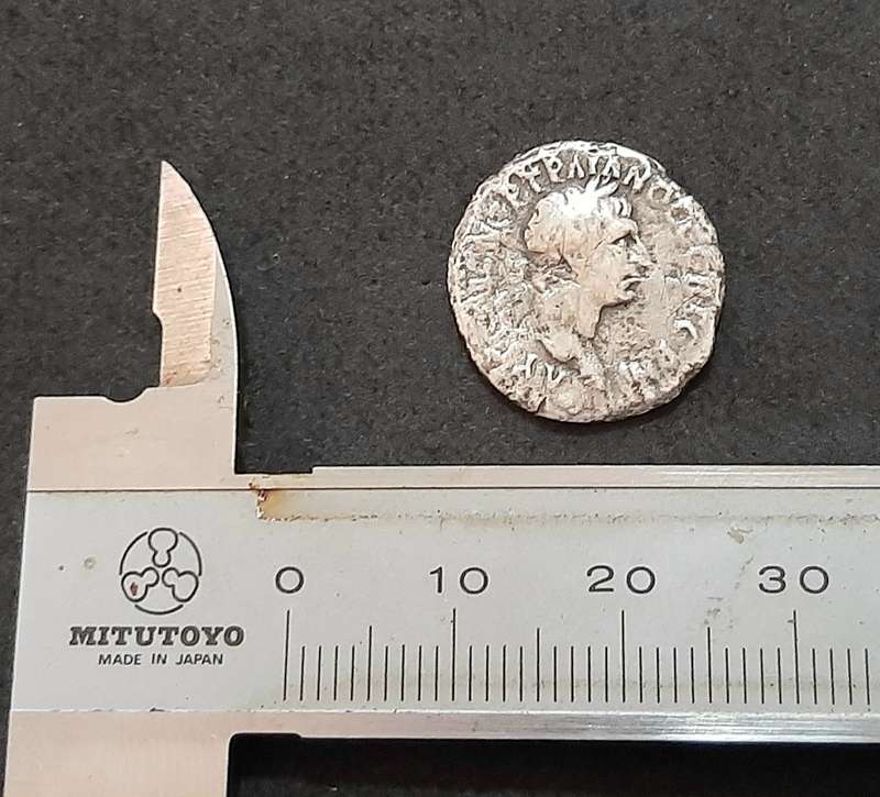 RARE: Roman Macedonia 1st-2nd Century AD Silver Coin w/ Emperor (F).