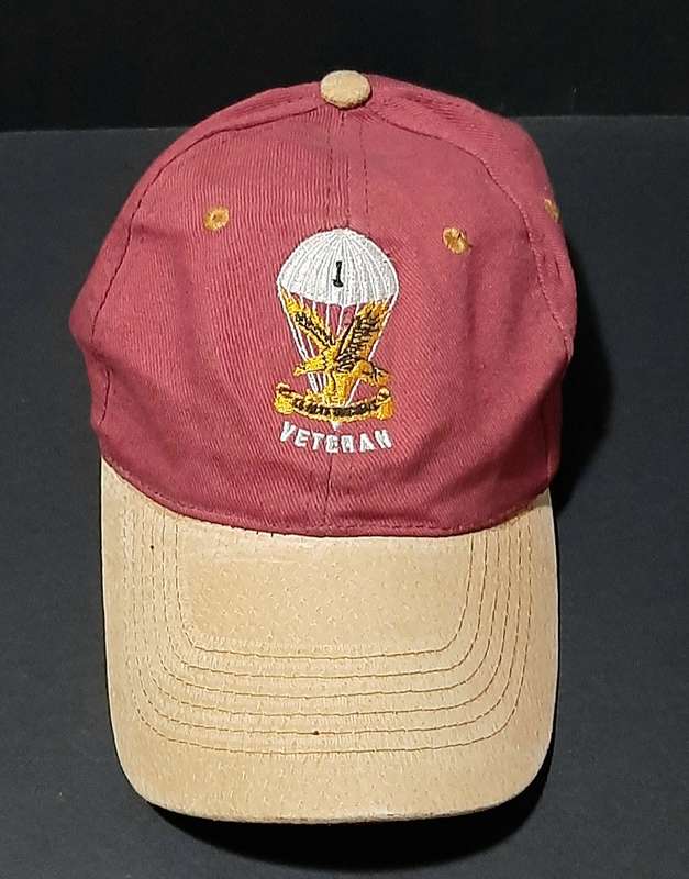 1990s SADF Commemorative: 1 Parachute Battalion Unit Baseball Cap w/ Nat. Flag Pin (Universal Size).