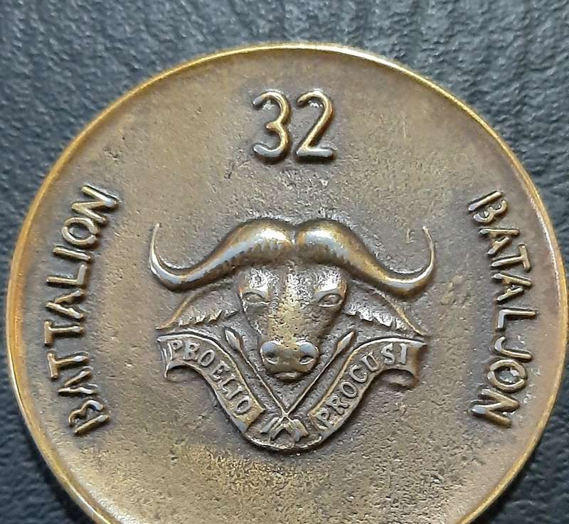 Border War: 1980s SADF  32 Battalion Unit ' Buffalo'  Medallion ( Un-numbered).