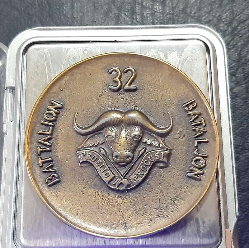 Border War: 1980s SADF  32 Battalion Unit ' Buffalo'  Medallion ( Un-numbered).