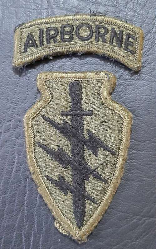 RARE: 1990s U.S. Army OD Green 'Special Forces' Embroidered Airborne Tab & Unit Flash (2 x Pcs).