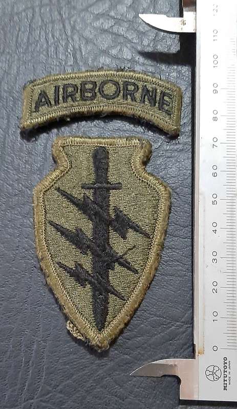 RARE: 1990s U.S. Army OD Green 'Special Forces' Embroidered Airborne Tab & Unit Flash (2 x Pcs).