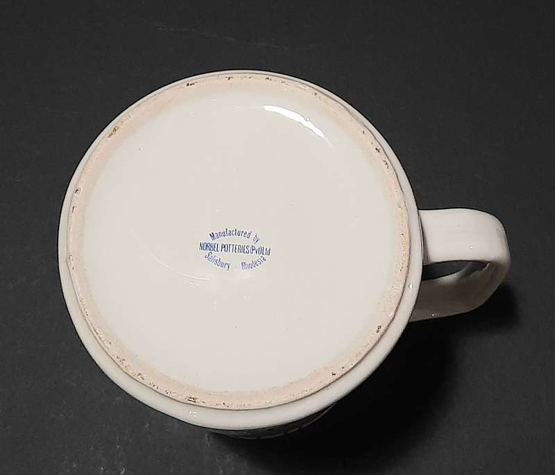 Rhodesian Bush War: 1978 ' The Rhodesia Regt.' D2 Coy Mtoko Unit Ceramic Tankard (18cm).