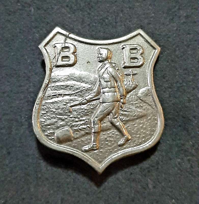 Mid-20th Century: 'Boys Brigade' Youth Organization Wayfarer Badge w/ Pin.