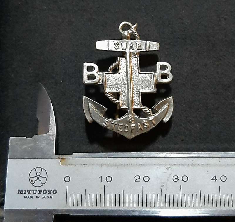 RARE: 20th Century 'Boys Brigade' 3 Years Service Badge w/ Pin.