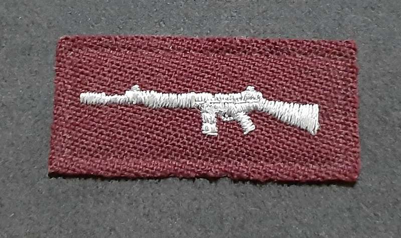 RARE: 1990s SAMS - Maroon Marksman's 'Skietbalkie' Qualification Embroidered Breast Badge.
