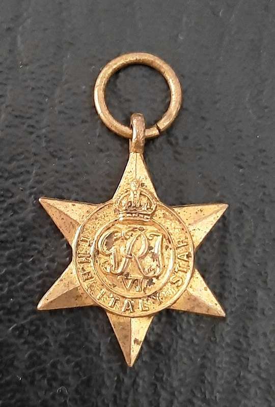WW2 : Miniature Italy Star Campaign Medal (No Ribbon).