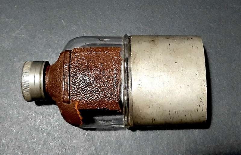 RARE: WW1 British/ Commonwealth Soldier's Private-Purchase Glass Hipflask w/ Cup (Complete).