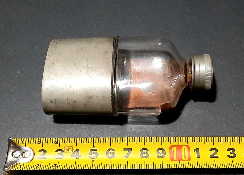 RARE: WW1 British/ Commonwealth Soldier's Private-Purchase Glass Hipflask w/ Cup (Complete).