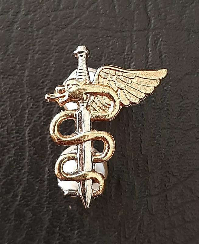 RARE: 1980s / 1990s SAMS 'Recce' 7 Medical Batt. Metal Operator's Badge w/ Pins .