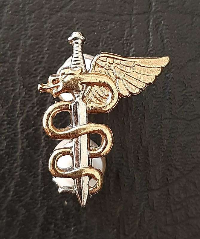 RARE: 1980s / 1990s SAMS 'Recce' 7 Medical Batt. Metal Operator's Badge w/ Pins .