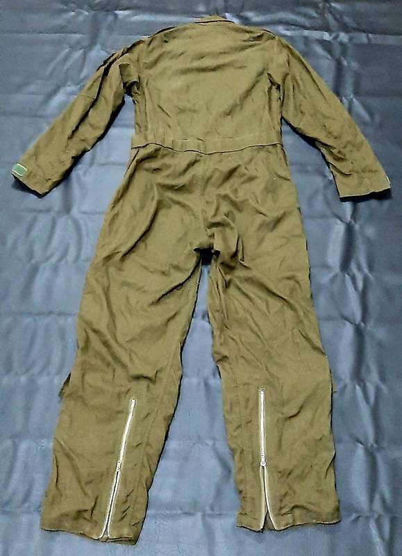 RARE: 1980s Border War- SA Air Force Olive Green Helicopter Pilot's Flightsuit w/ Fittings(Medium).