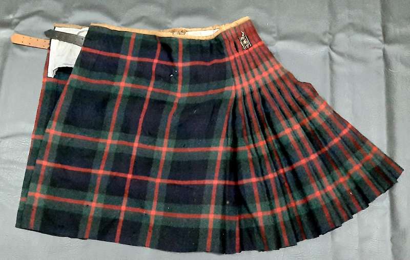 RARE: WW1 / WW2 UDF 4th SA Infantry Regt. 'Murray of Athol' Tartan Kilt ( Complete).
