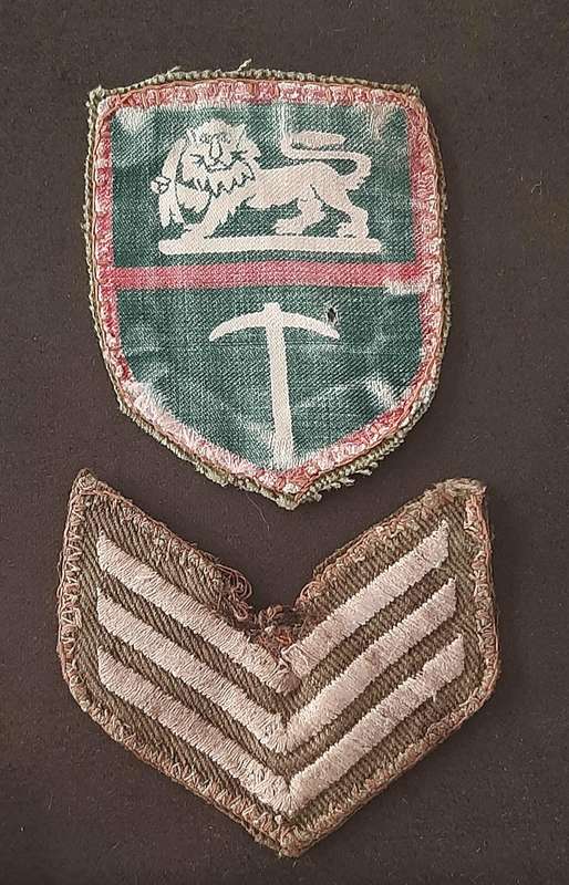 Rhodesian Bush War:1970s Rhodesian Army TypeII Flash & Camouflage Sergeants Rank Insignia  ( 2x Pcs)