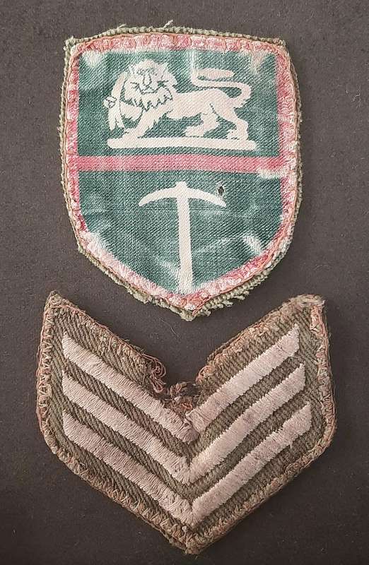 Rhodesian Bush War:1970s Rhodesian Army TypeII Flash & Camouflage Sergeants Rank Insignia  ( 2x Pcs)