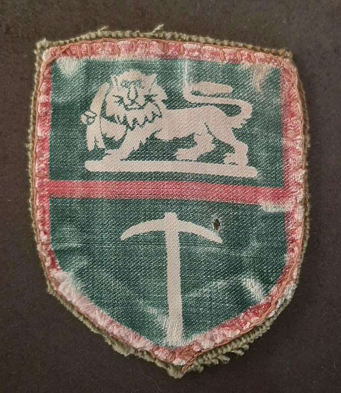 Rhodesian Bush War:1970s Rhodesian Army TypeII Flash & Camouflage Sergeants Rank Insignia  ( 2x Pcs)