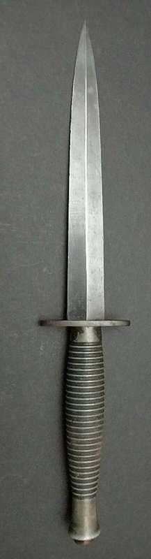 **RARE: WW2 Fairbairn-Sykes 3rd Pattern Fighting Knife w/ Type2 Scabbard (William Rodgers, Sheff.)**