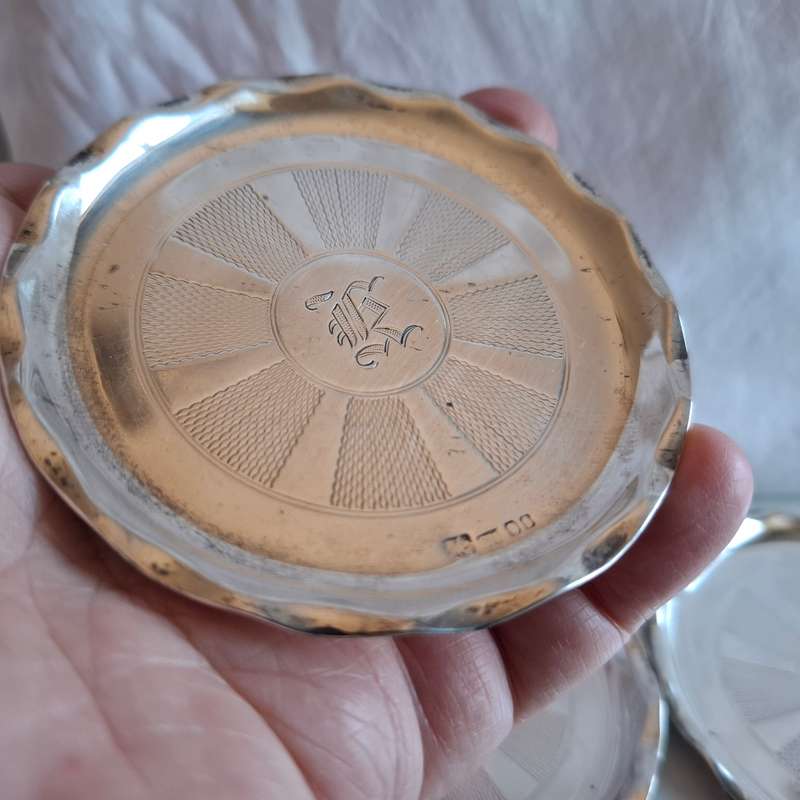 Stunning Set of South African Sterling Silver(925) Drinks Coasters-Total 206 grams in good Condition