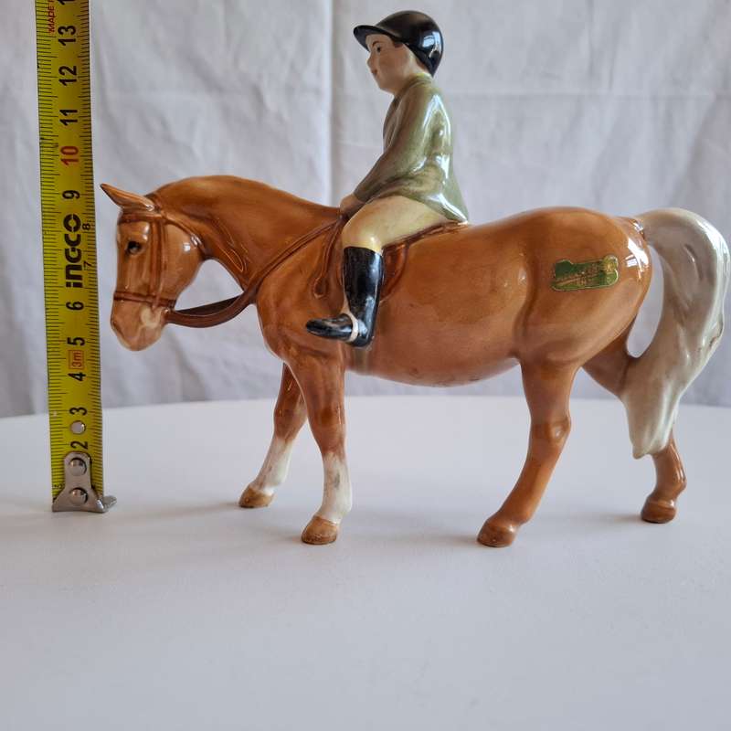 Beswick Boy on Pony Model no 1500 in Excellent Condition  (H 15 CM )