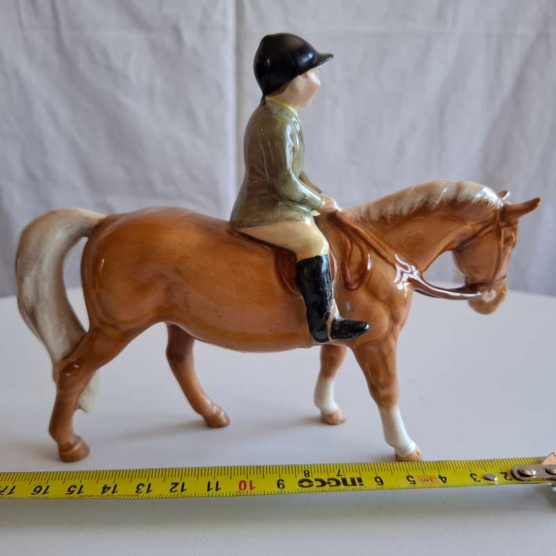 Beswick Boy on Pony Model no 1500 in Excellent Condition  (H 15 CM )