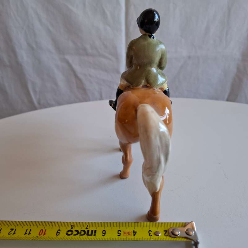 Beswick Boy on Pony Model no 1500 in Excellent Condition  (H 15 CM )