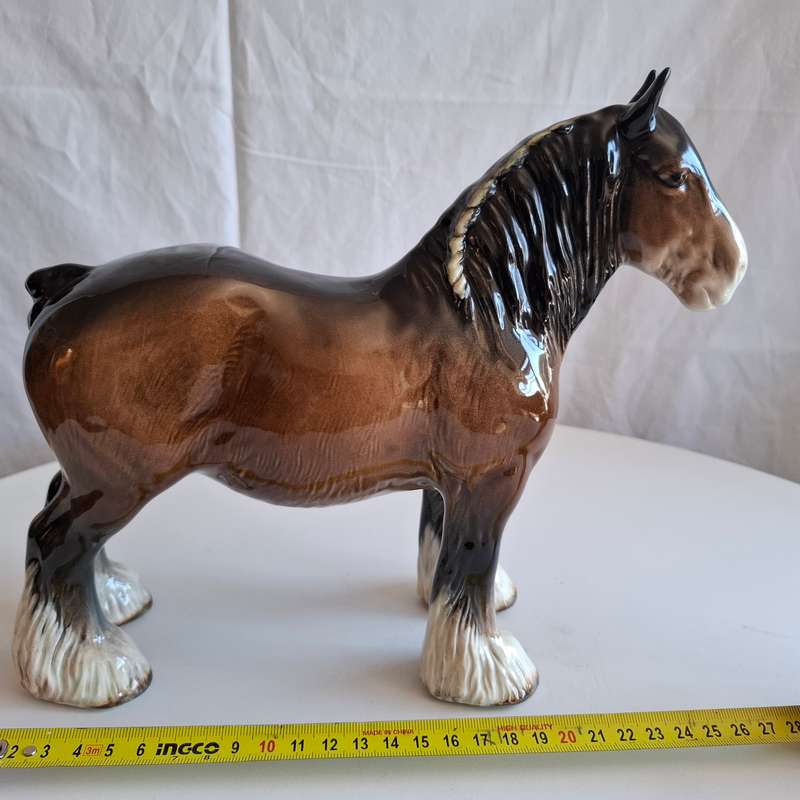 Vintage 1970"s Large Size Beswick Shire Mare Horse in Great Condition  ( H 21 cm)