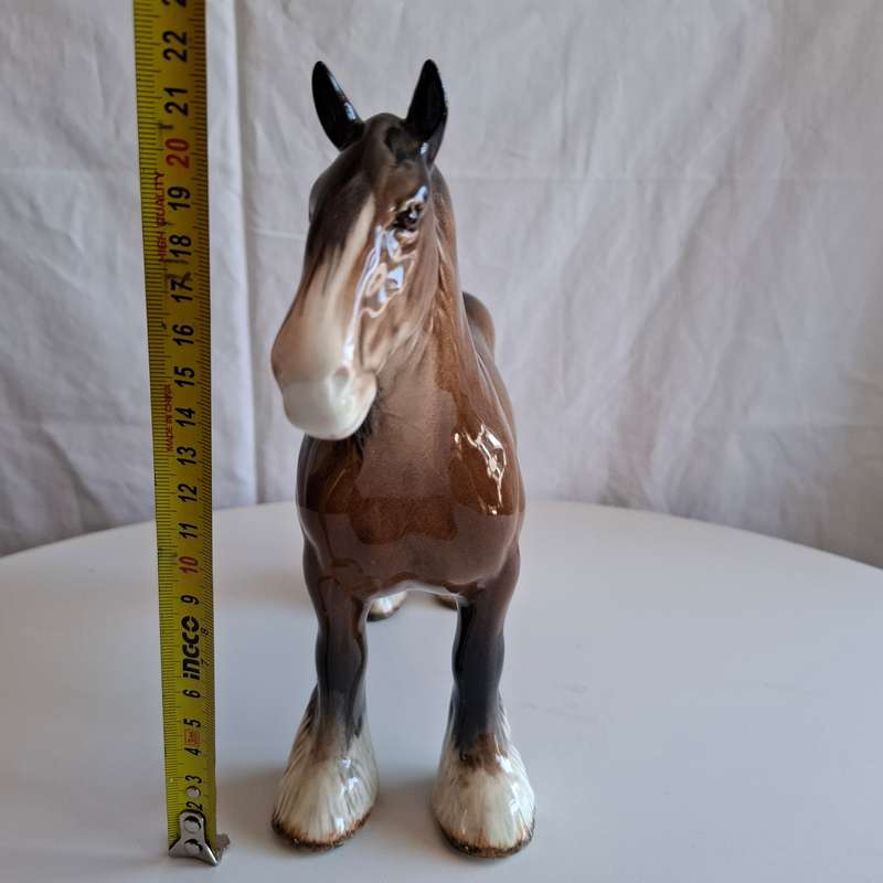 Vintage 1970"s Large Size Beswick Shire Mare Horse in Great Condition  ( H 21 cm)