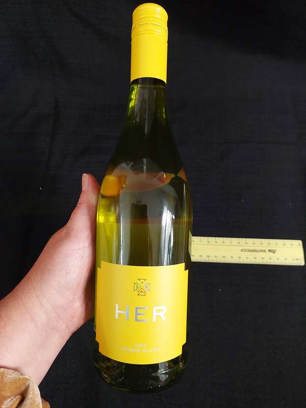 Sealed 750ml Bottle Of HER 2022 Chenin Blanc Wine - See Description