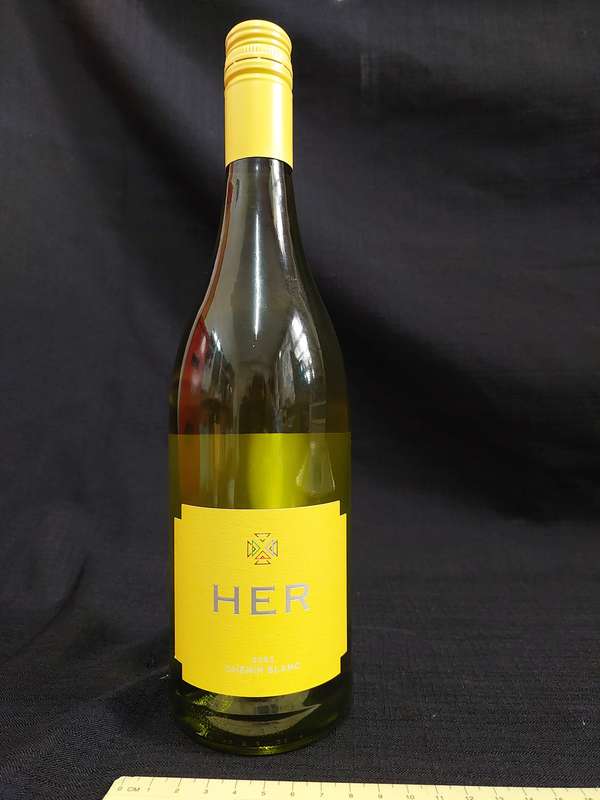 Sealed 750ml Bottle Of HER 2022 Chenin Blanc Wine - See Description
