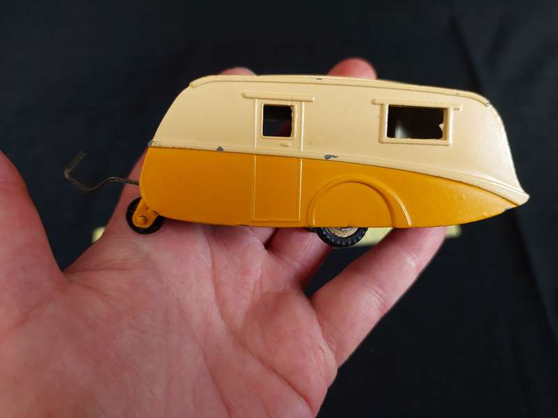 Vintage Dinky Toys No190 Caravan Made in England Meccano LDT - Good Condition