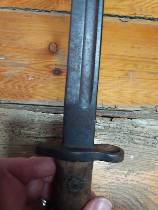 Vintage WWI, WWII M 1907 British Sanderson Co Bayonet Without Scabbard - View Description