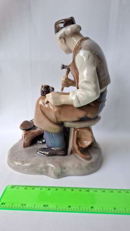 Vintage Denmark Porcelian Figurine No 2228 "Shoe Maker Mending Shoes"  - See my description
