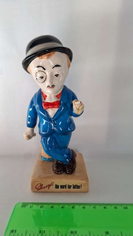 Royal Doulton  Figurine "Sir Kreemy Knut" - Excellent Condition