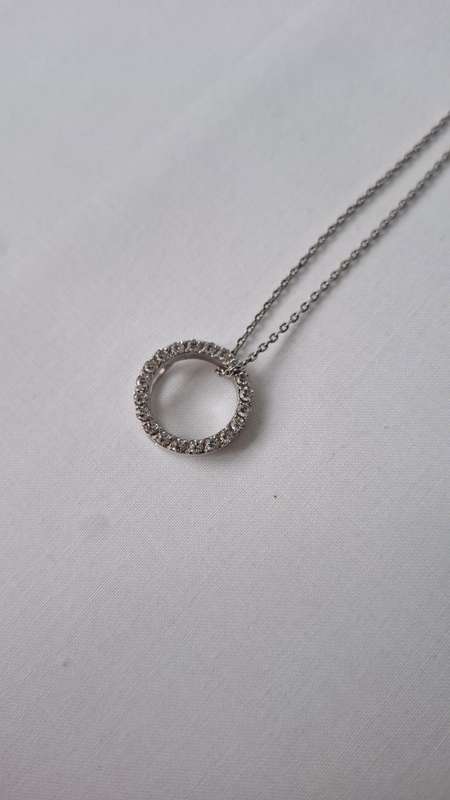 Stunning 925 Sterling Silver Georgini Circle Necklace (2.5g) - Excellent Condition