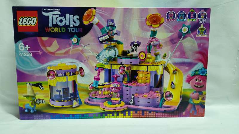 LEGO Trolls World Tour Vibe City Concert set (model number 41258). - Brand New