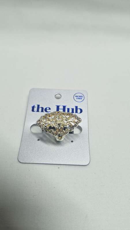 Beautiful Costume Jewellery Set of 5 - Excellent Condition