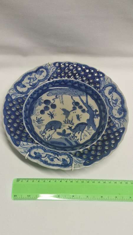 Vintage Chinese Blue and White Porcelain Plate, Qing Dynasty, Deer Motive - Excellent Condition