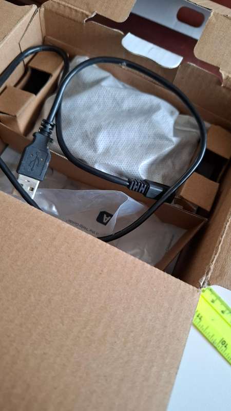 Sony Cyper-shot DSC-WX500 Digital Camera in Excellent Condition - See my Description