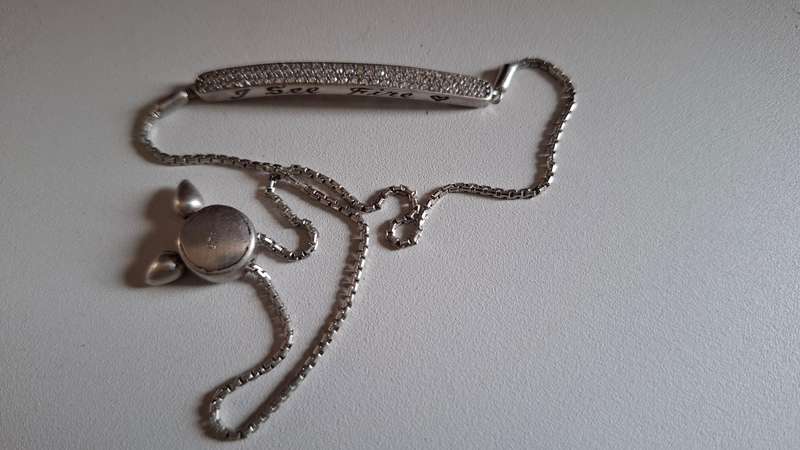 Stunning 925 Silver Bracelet with Marcasite Stone with Inscription " I see Fire"  - 5.4 Grams