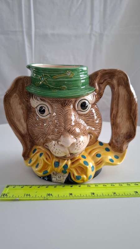 Royal Doulton Toby Jug D6776 The March Hare