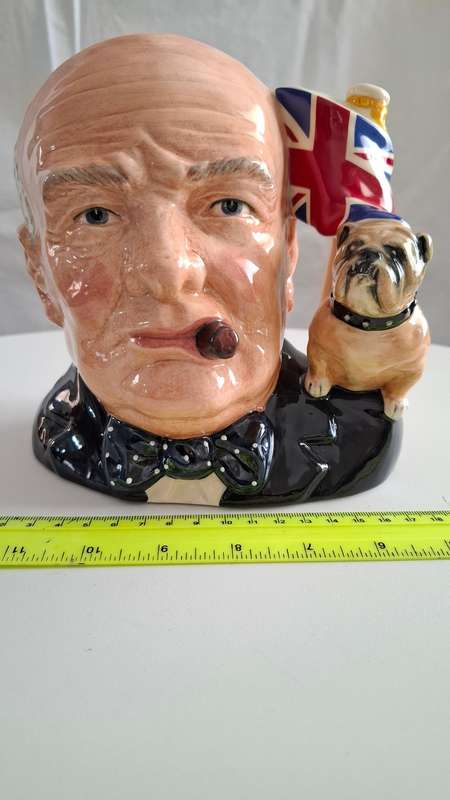 Very Rare Royal Doulton Limited Edition Winston Churchhill Toby Jug with Bulldog 1991 - D6907