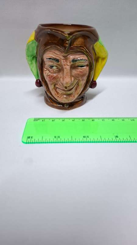 Royal Doulton  Medium Size Character Jug "The Jester D. 5556"  - Excellent Condition