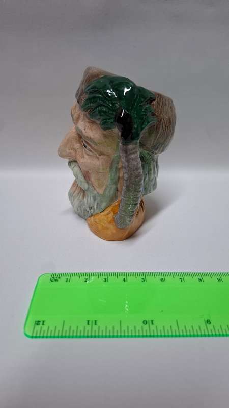 Royal Doulton Medium Size Character Jug "Robinson Crusoe D. 6539"  - Excellent Condition