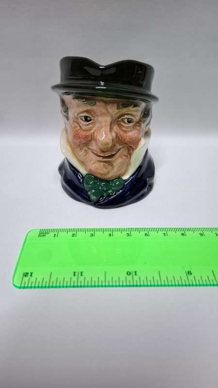 Royal Doulton  Medium Size Character Jug "Captain Cuttle D. 5842"  - Excellent Condition